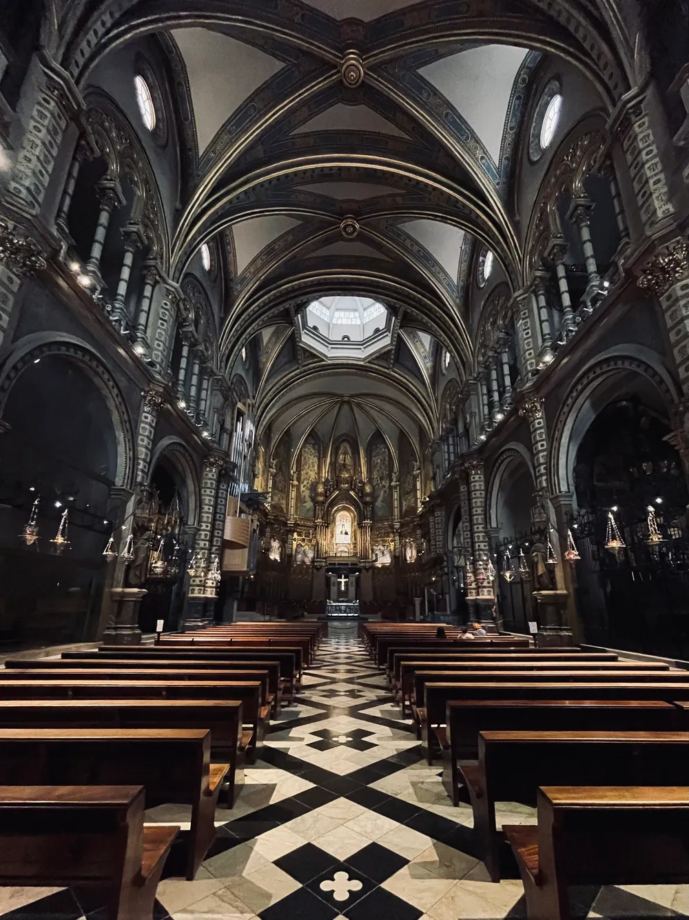 travels.places.barcelona.montserrat