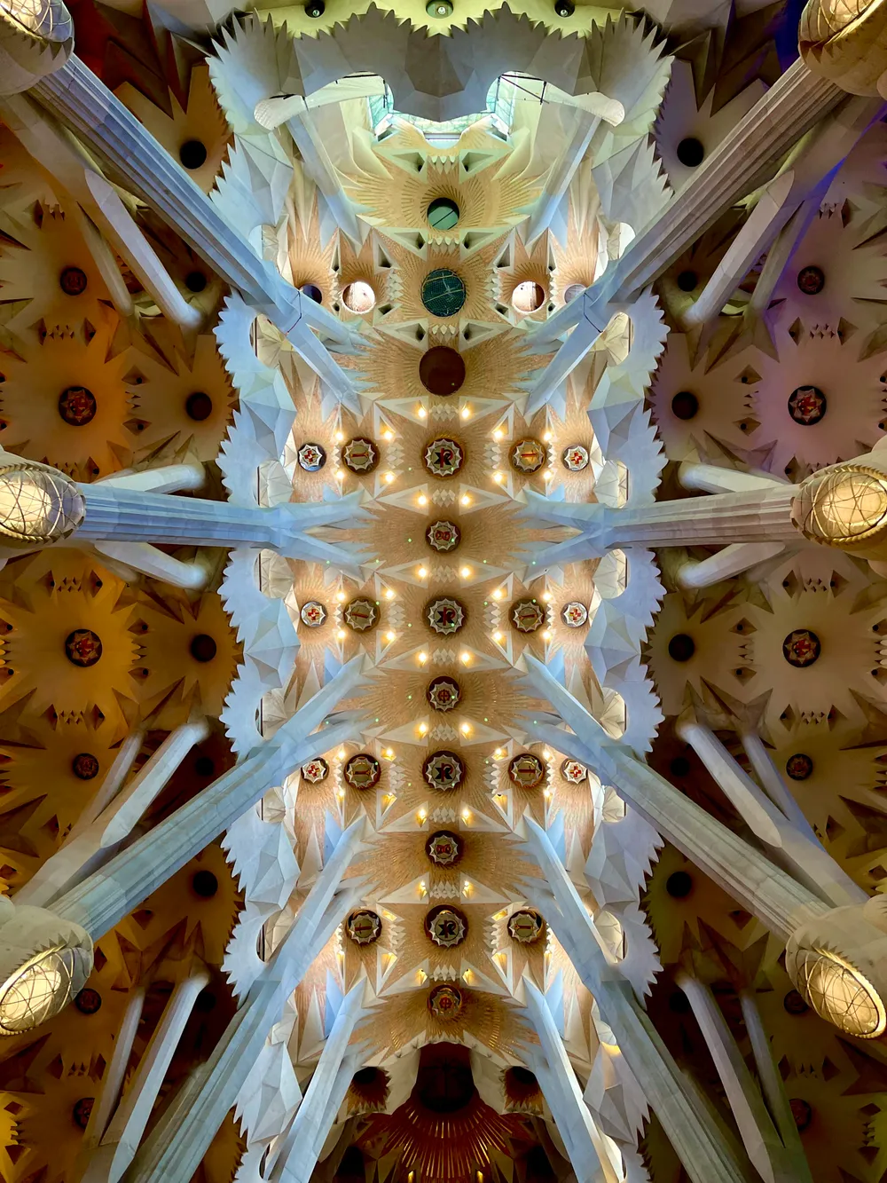 travels.places.barcelona.sagrada-familia