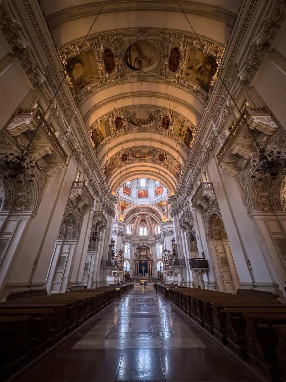 travels.places.bavaria-austria.salzburg-cathedral