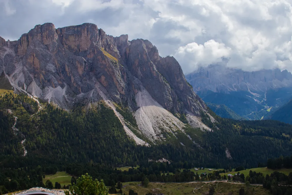 travels.places.dolomites.seceda