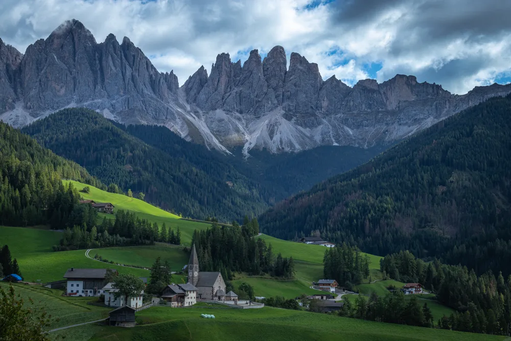 travels.places.dolomites.val-di-funes