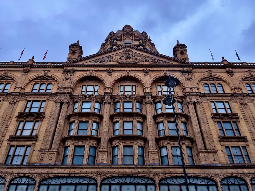 travels.places.london.harrods