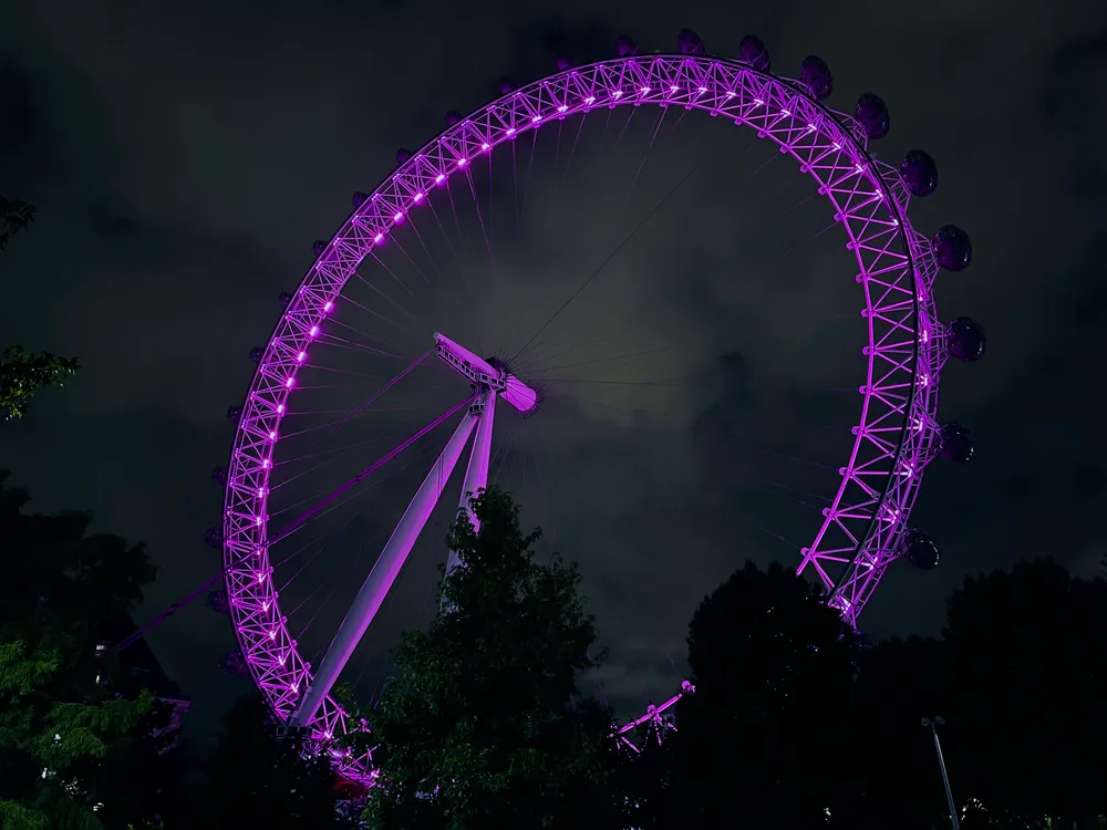 travels.places.london.london-eye