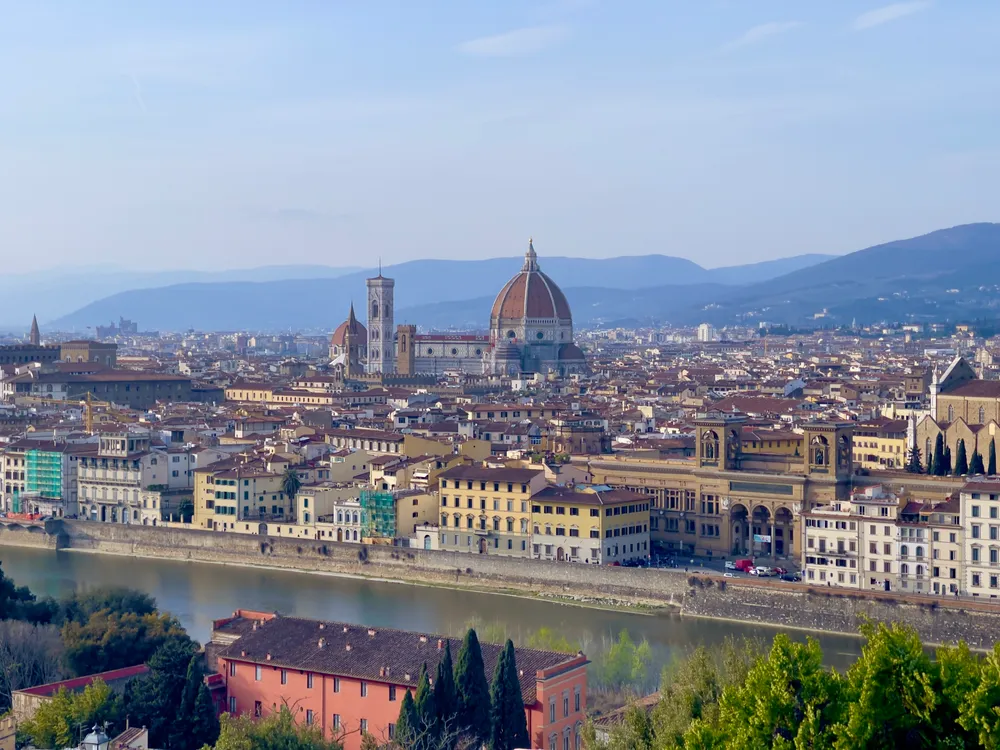 travels.places.northern-italy.michelangelo-square
