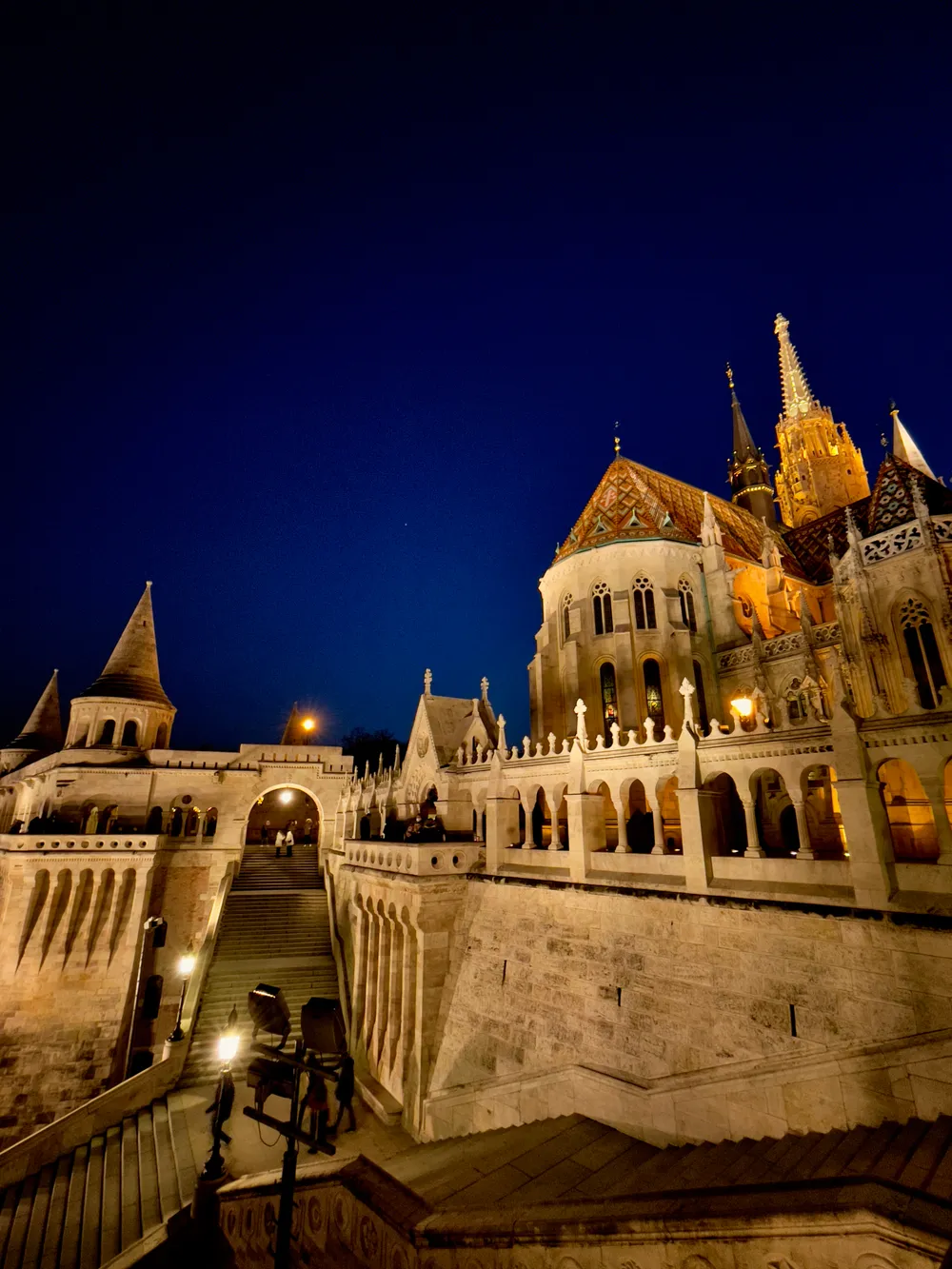 travels.places.prague-budapest.fisherman-bastion